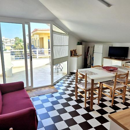 Terrazza Sul Porto Lägenhet Scoglitti Exteriör bild