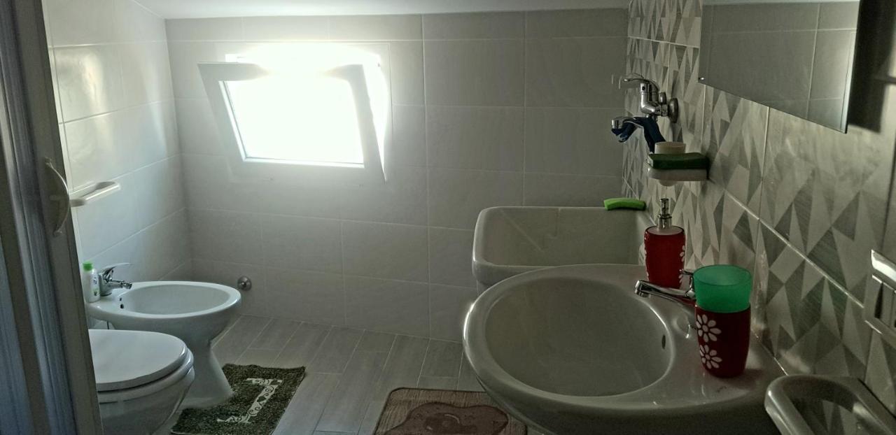 Terrazza Sul Porto Lägenhet Scoglitti Exteriör bild