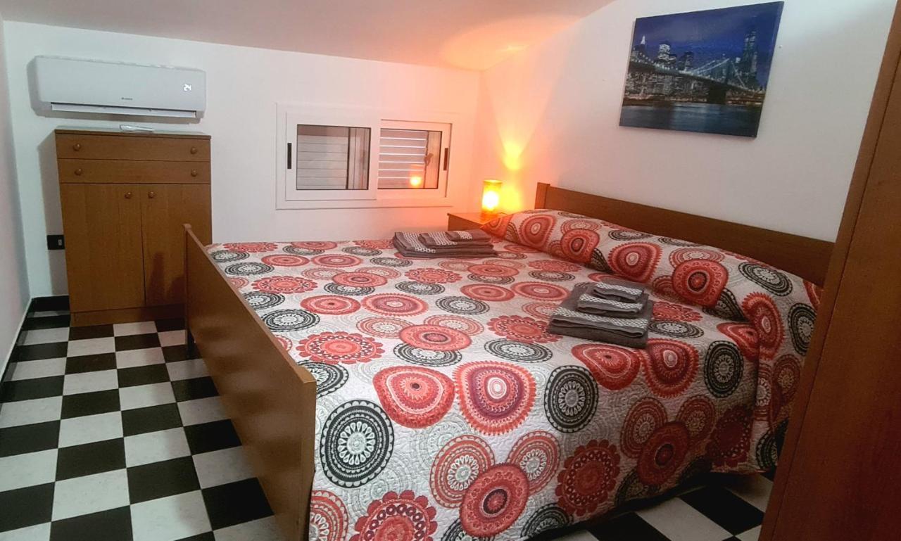 Terrazza Sul Porto Lägenhet Scoglitti Exteriör bild