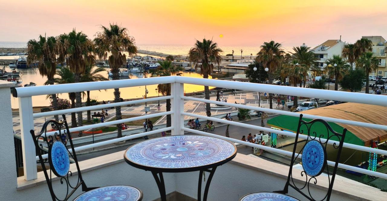 Terrazza Sul Porto Lägenhet Scoglitti Exteriör bild